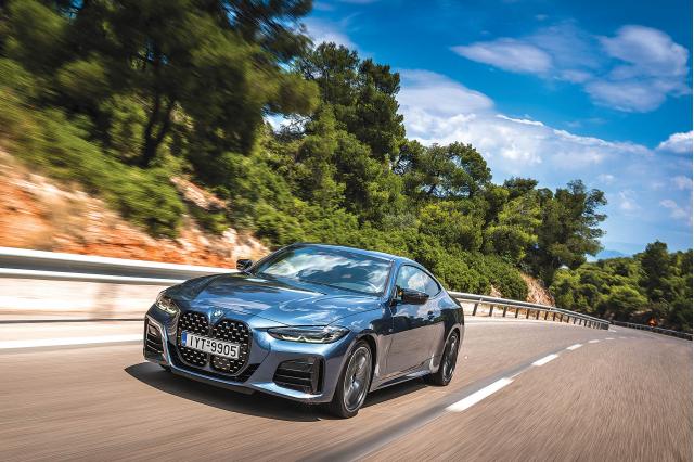 BMW M440i xDrive 374PS